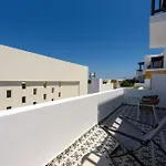 Nyaraló Azure Náusza