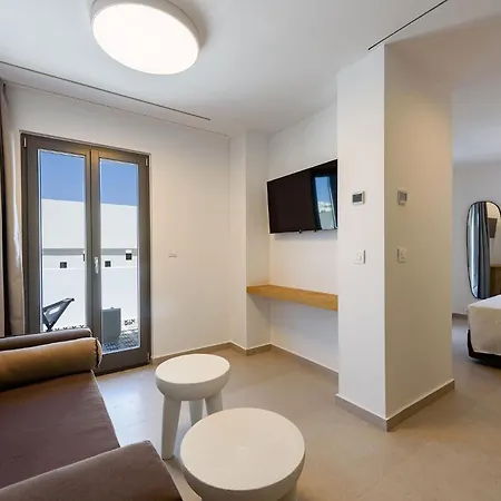 Azure Holiday home Naousa (Paros)