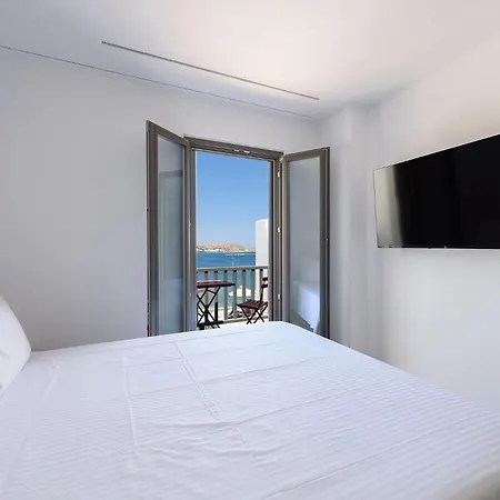 Azure Holiday home *