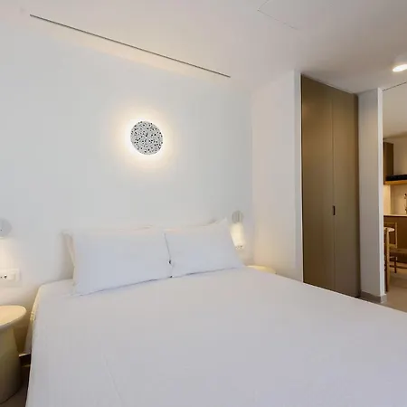 Azure * Naousa (Paros)