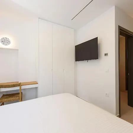 Azure Holiday home Naousa (Paros)